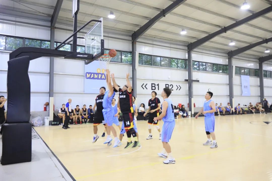 花花牛丨奪冠，奪冠，奪冠！?。∮霉谲姙橹袊汉炔剩。。? style=