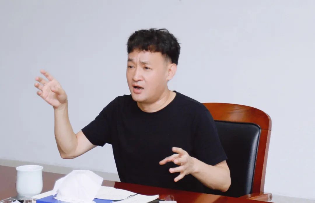 繼往開來(lái) · 再創(chuàng)輝煌 | 花花牛乳業(yè)集團(tuán)召開9月營(yíng)銷、養(yǎng)殖及飼料月度經(jīng)營(yíng)工作會(huì)議