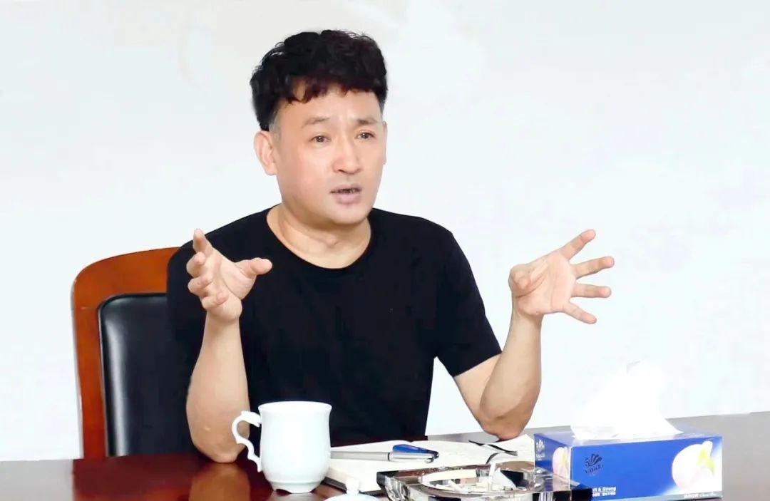 繼往開來(lái) · 再創(chuàng)輝煌 | 花花牛乳業(yè)集團(tuán)召開9月營(yíng)銷、養(yǎng)殖及飼料月度經(jīng)營(yíng)工作會(huì)議