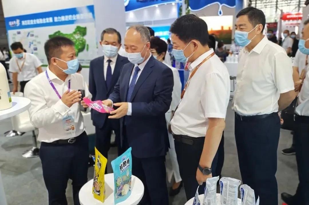 第十二屆中國(guó)奶業(yè)大會(huì)、中國(guó)奶業(yè)展覽會(huì)暨2021中國(guó)奶業(yè)20強(qiáng)（D20）峰會(huì)在合肥盛大召開(kāi)