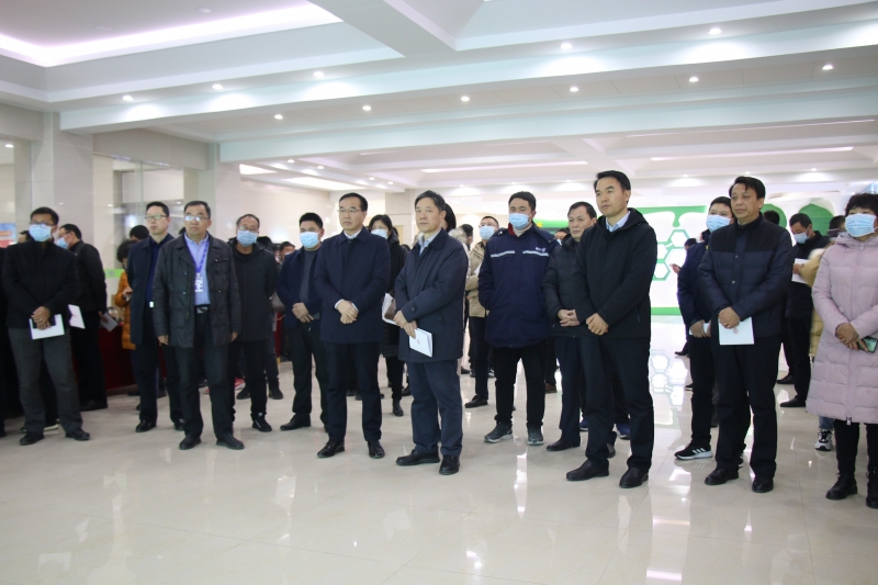 花花牛 | 農(nóng)業(yè)農(nóng)村部農(nóng)業(yè)綠色發(fā)展考察團蒞臨花花牛魯山瑞亞參觀調研